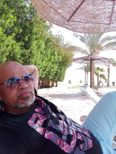  Akaszto,   Esam, 50 ,   ,   