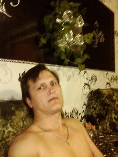  ,   Andro, 49 ,   