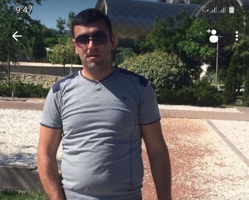  ,   Armen, 41 ,   , 