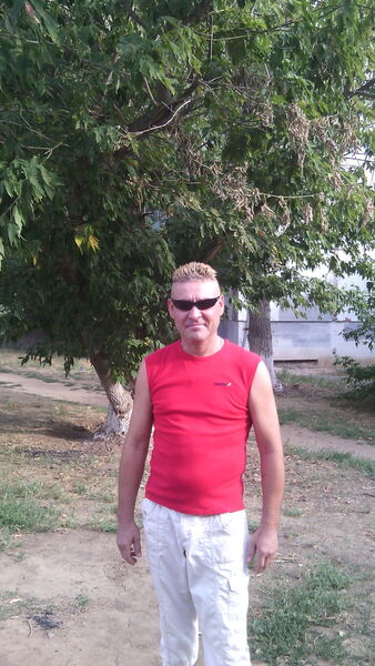  ,   Artur, 51 ,   