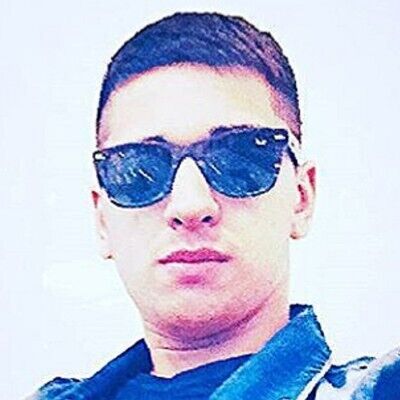  ,   Lukas, 27 ,   ,   , c 