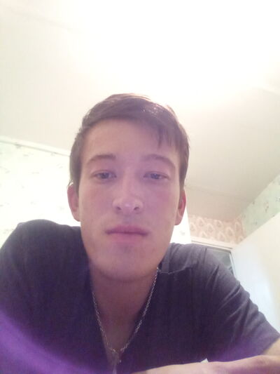  ,   Petr, 27 ,   ,   , c , 