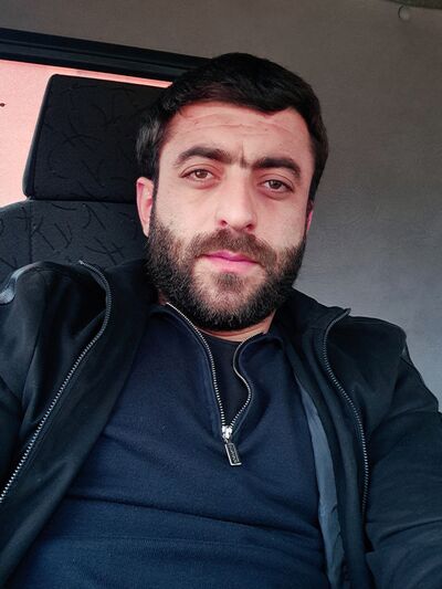  ,   Hovo, 30 ,   c 