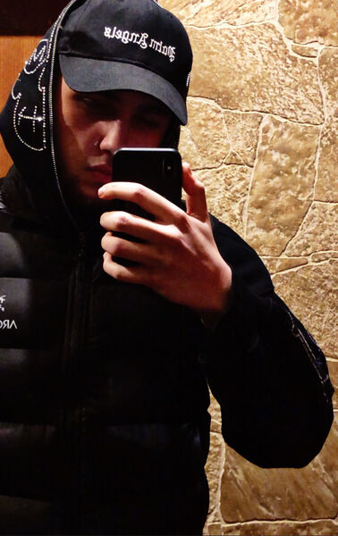  ,   Blago, 21 ,  