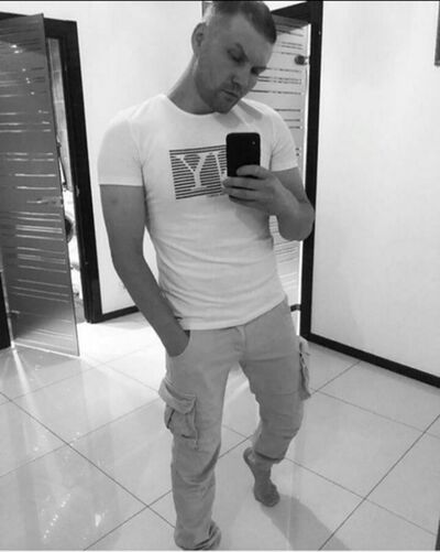  ,   Mishail, 40 ,   ,   