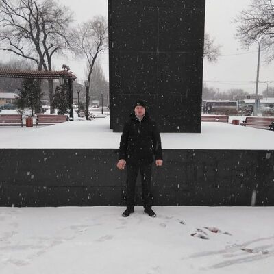  ,   Vyceslav, 37 ,   ,   , c 