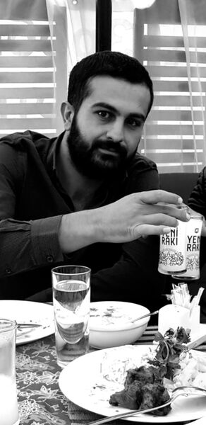  ,   Oktay, 39 ,   ,   , c 
