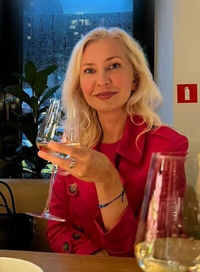  ,   , 44 ,   c 