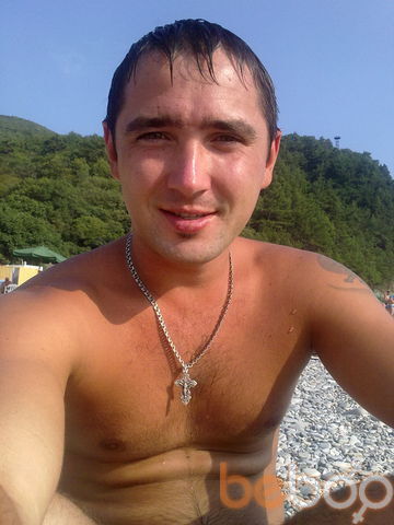  ,   Sergei, 35 ,  