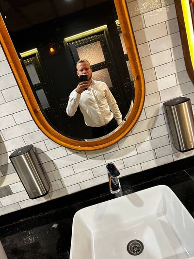  ,   Vlad, 24 ,   ,   