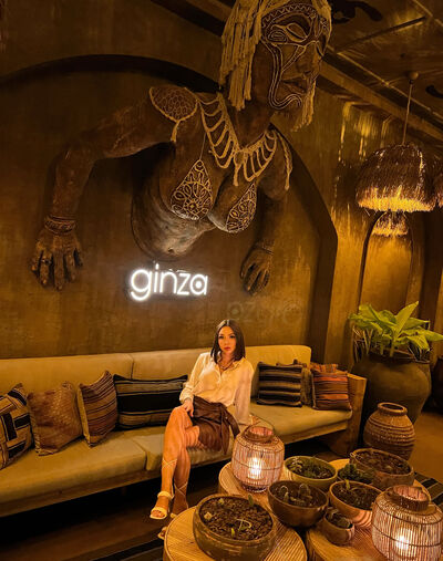  ,   Eva, 29 ,   ,   