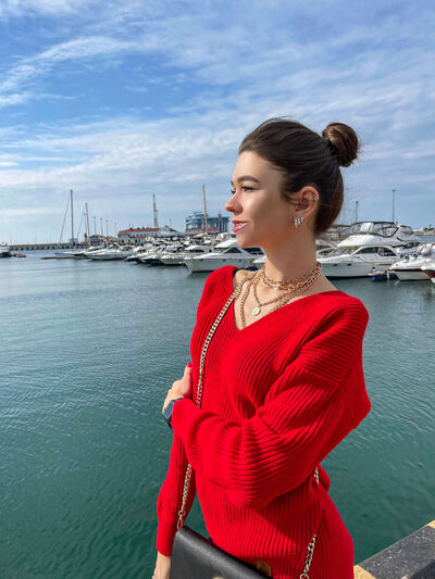  ,   Ann, 25 ,   c 