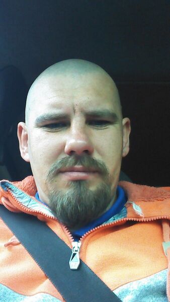  ,   Viktor, 36 ,   ,   , c 