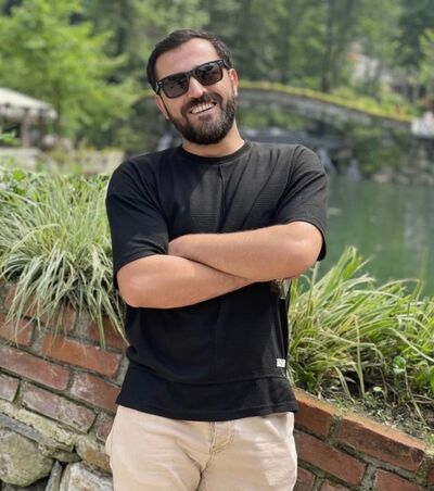 ,   MrLawyer, 29 ,   ,   