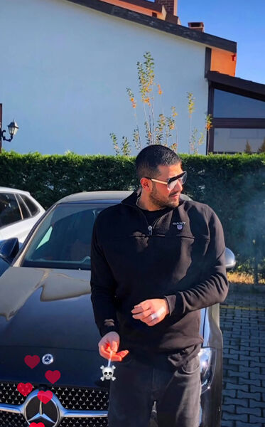  ,   Kaan, 31 ,   ,   