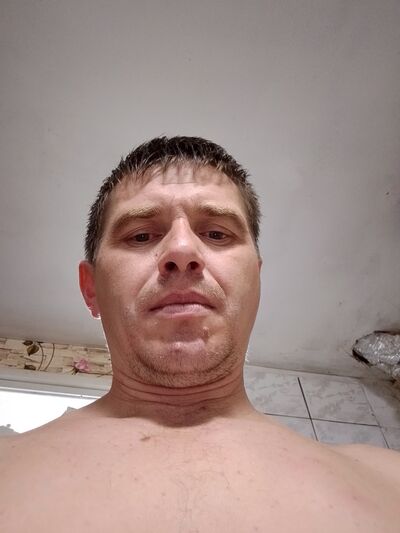   ,   Alex, 35 ,   ,   , 