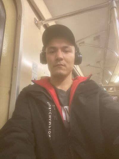  ,   Akira, 29 ,   ,   , c 