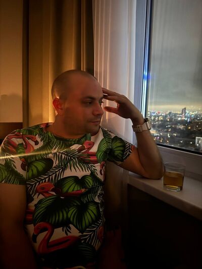  ,   Alexander, 40 ,   ,   , c 