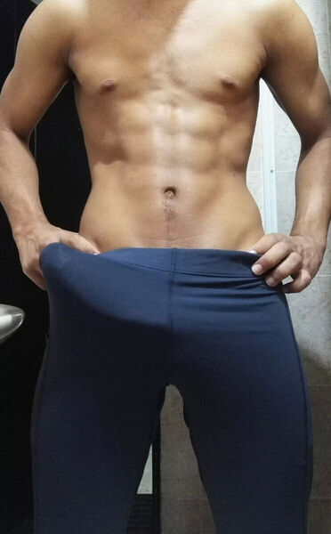  ,   Botirovaziz, 33 ,   ,   , c 
