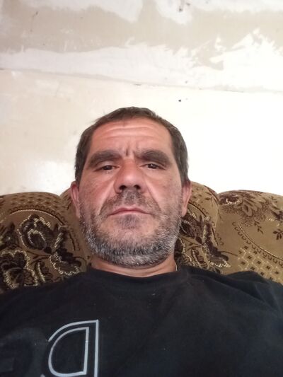  ,   Albert, 48 ,   ,   
