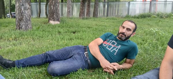  ,   Sexavet, 37 ,   ,   