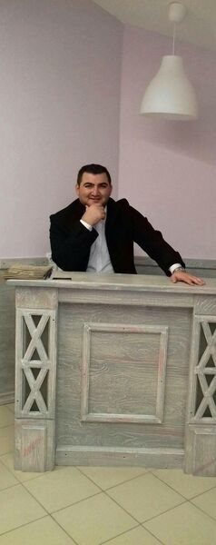  ,   Toni, 32 ,   ,   , c 