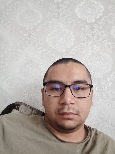  ,   Artur, 29 ,   ,   