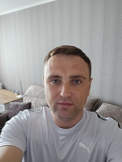  ,   Vladymyr, 35 ,   ,   