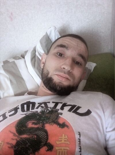  ,   Artem, 29 ,   ,   