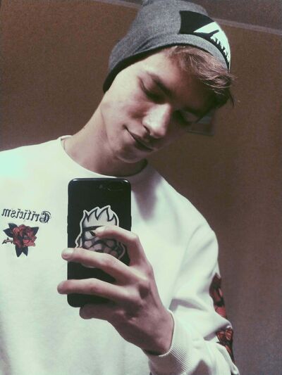  ,   Daniel, 25 ,   ,   , c 