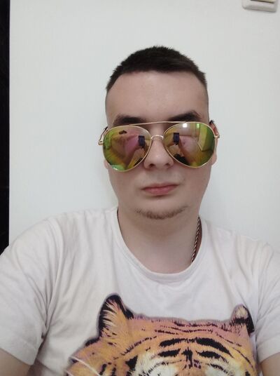  ,   Ivan, 22 ,   ,   