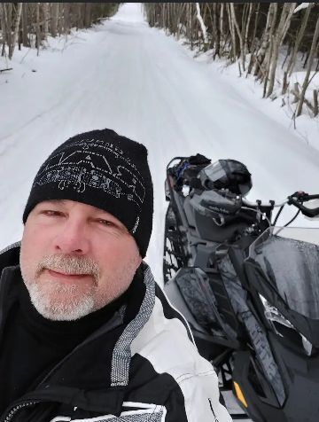  ,   Ivan, 62 ,   ,   