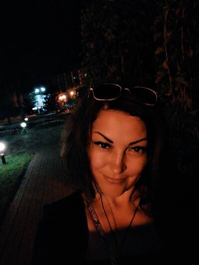  ,   Marina, 46 ,     , c 