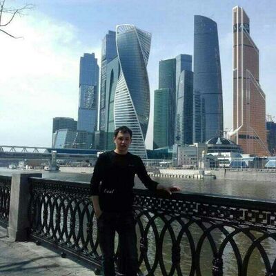  ,   Kamoliddin, 31 ,     , c 