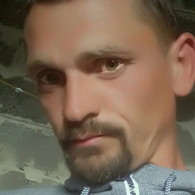 ,   Alex, 40 ,   ,   , c , 