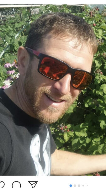  ,   Ruslan, 47 ,   ,   , c 