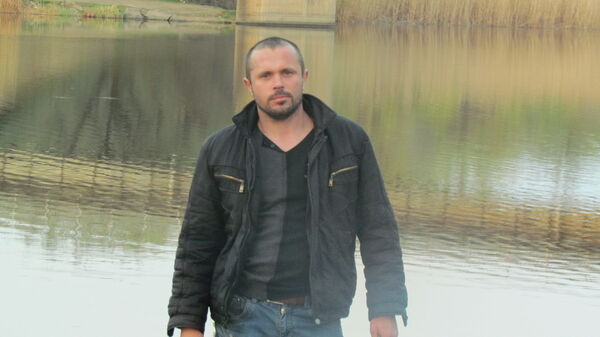  ,   Nik, 47 ,   ,   , c 