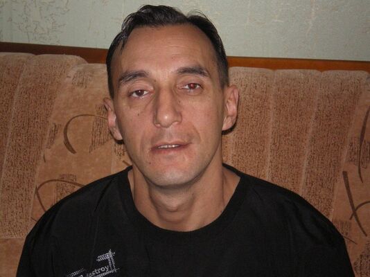   ,   Artur, 55 ,   ,   , c 