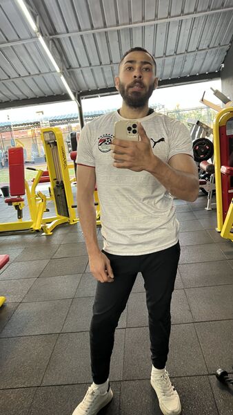  ,   Ahmed, 32 ,   ,   