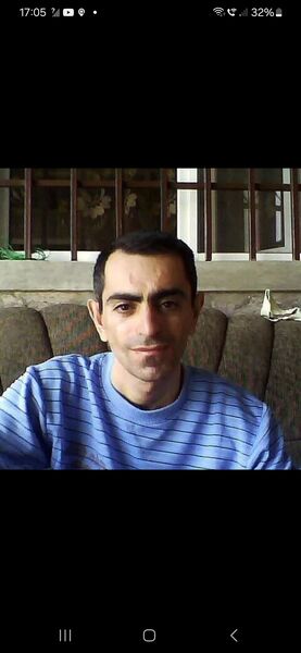  ,   Levon, 44 ,   ,   