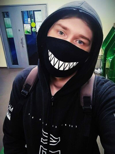 ,   Konstantin, 32 ,   ,   , c 