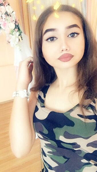  ,   Milana, 25 ,   ,   , c 