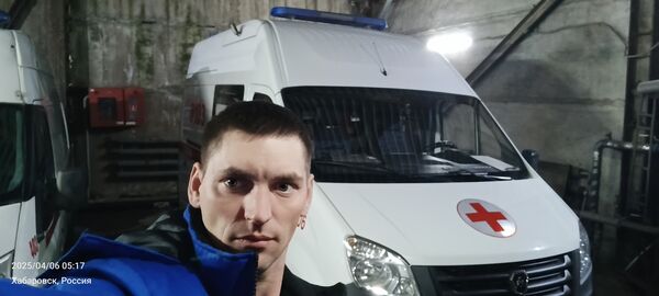  ,   Valentin, 33 ,   ,   