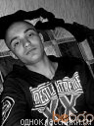  ,   Alex, 35 ,   