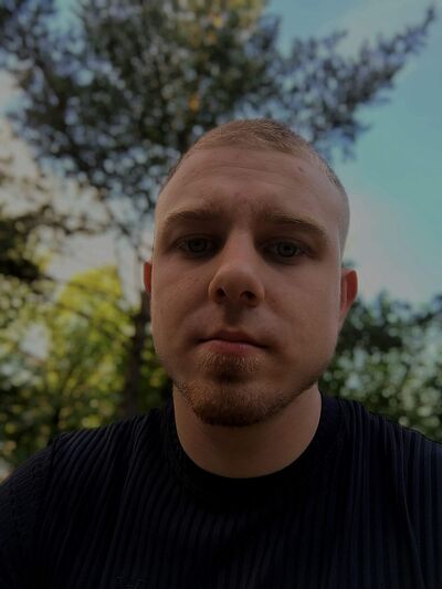  ,   Serozha, 24 ,  