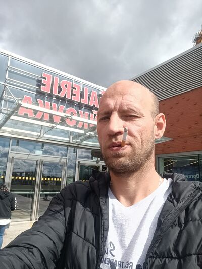  ,   Ivan, 44 ,   ,   