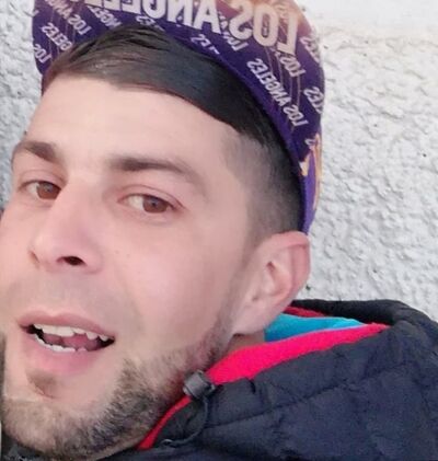  ,   Yassine, 34 ,   ,   
