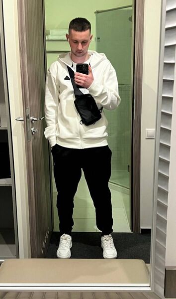  ,   , 23 ,   c , 