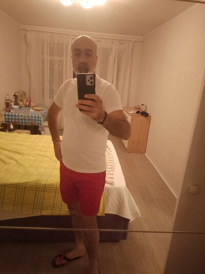  ,   Serkan, 42 ,   ,   