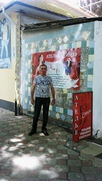  ,   Artur, 44 ,   ,   , c 
